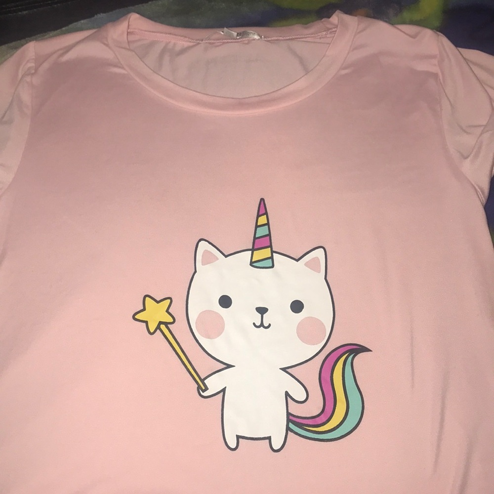 Pink top with a unicorncat